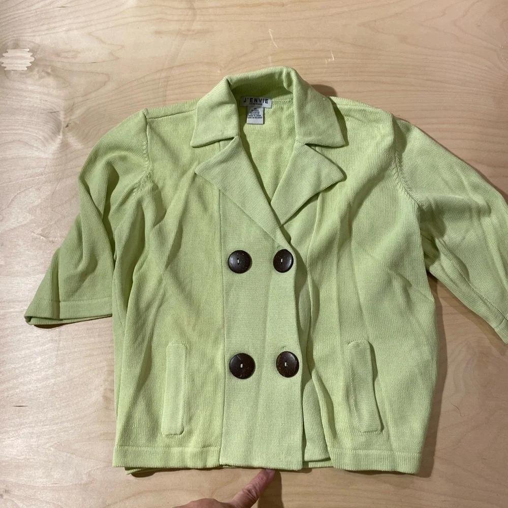 J’ENVIE Sweater size Medium (BT)
